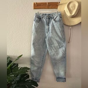 Vintage 80’s Bill Blass Light Blue High Rise Women Jeans